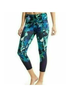 Athleta Mystique Chatarunga Women's Small Blue Green Tight Fit Capri Leggings